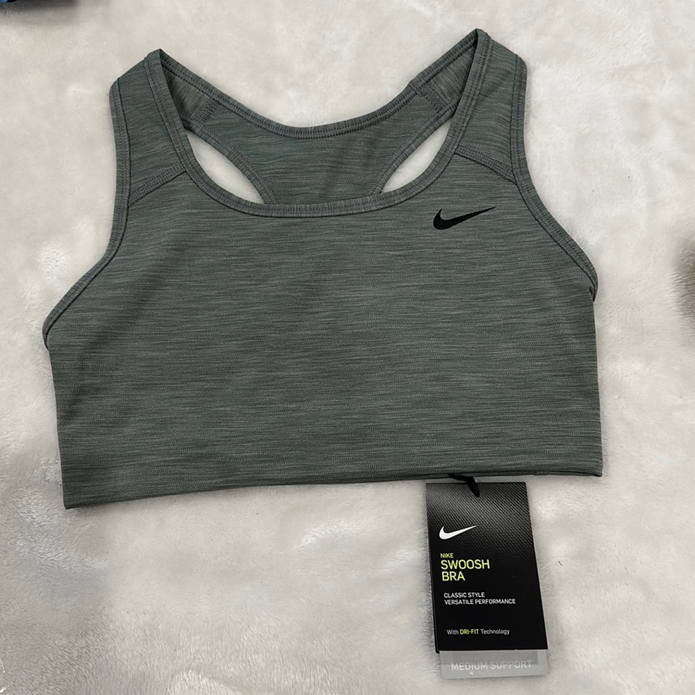 NIKE Swoosh Bra classic style dry-fit training S🌞